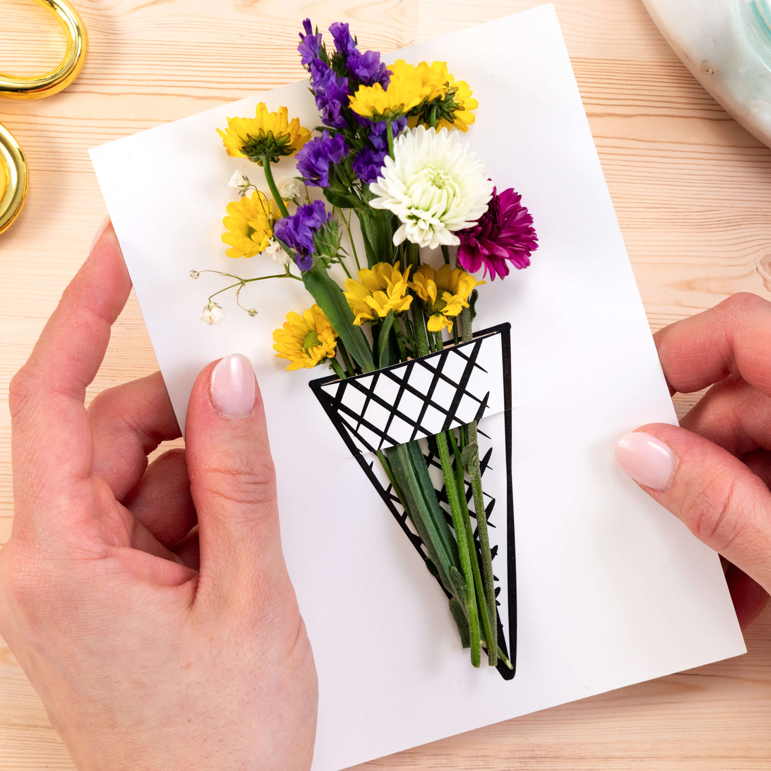 ice-cream-cone-flower-card