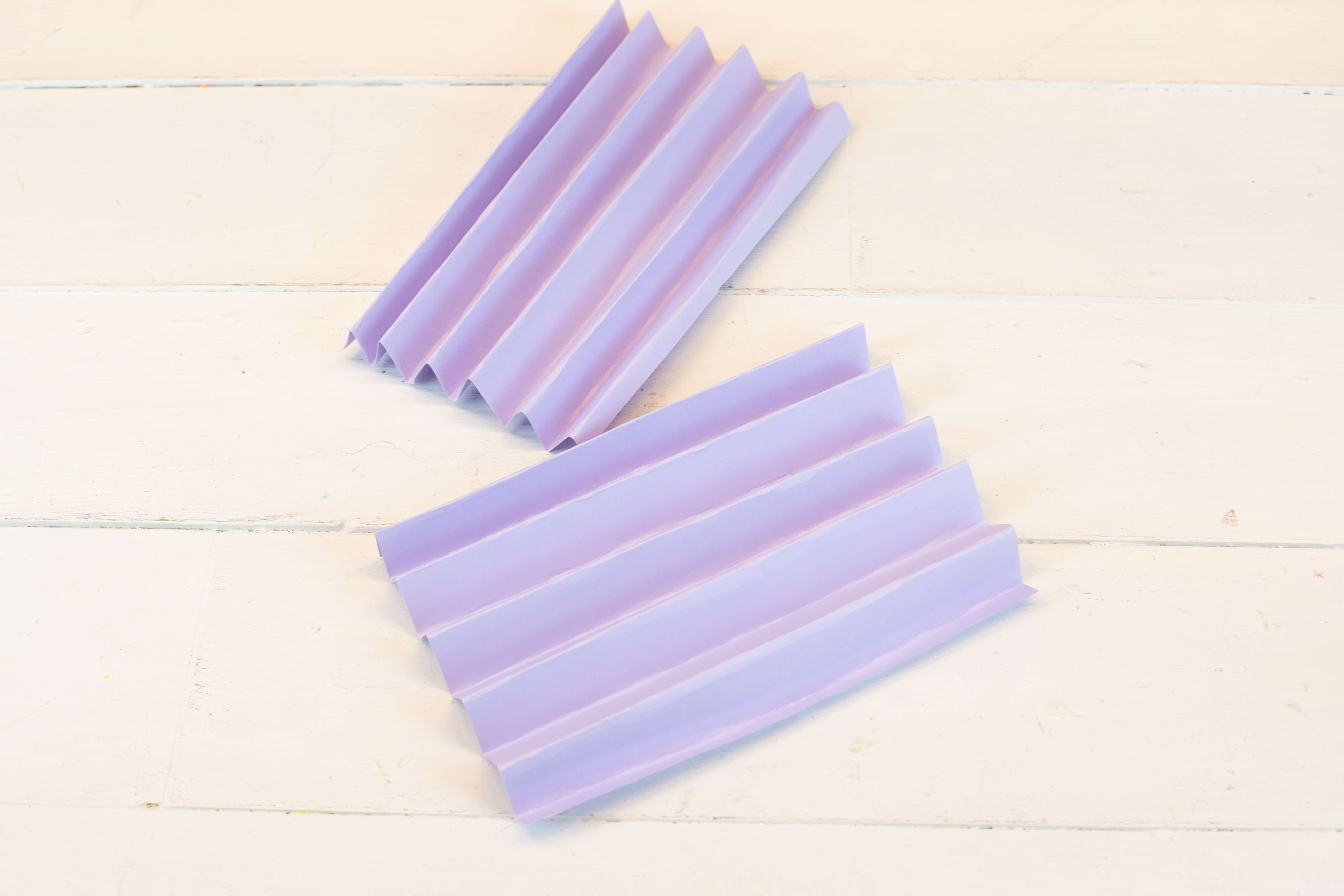 Astrobrights - Valentines Day Mural Step By Step Accordion 2