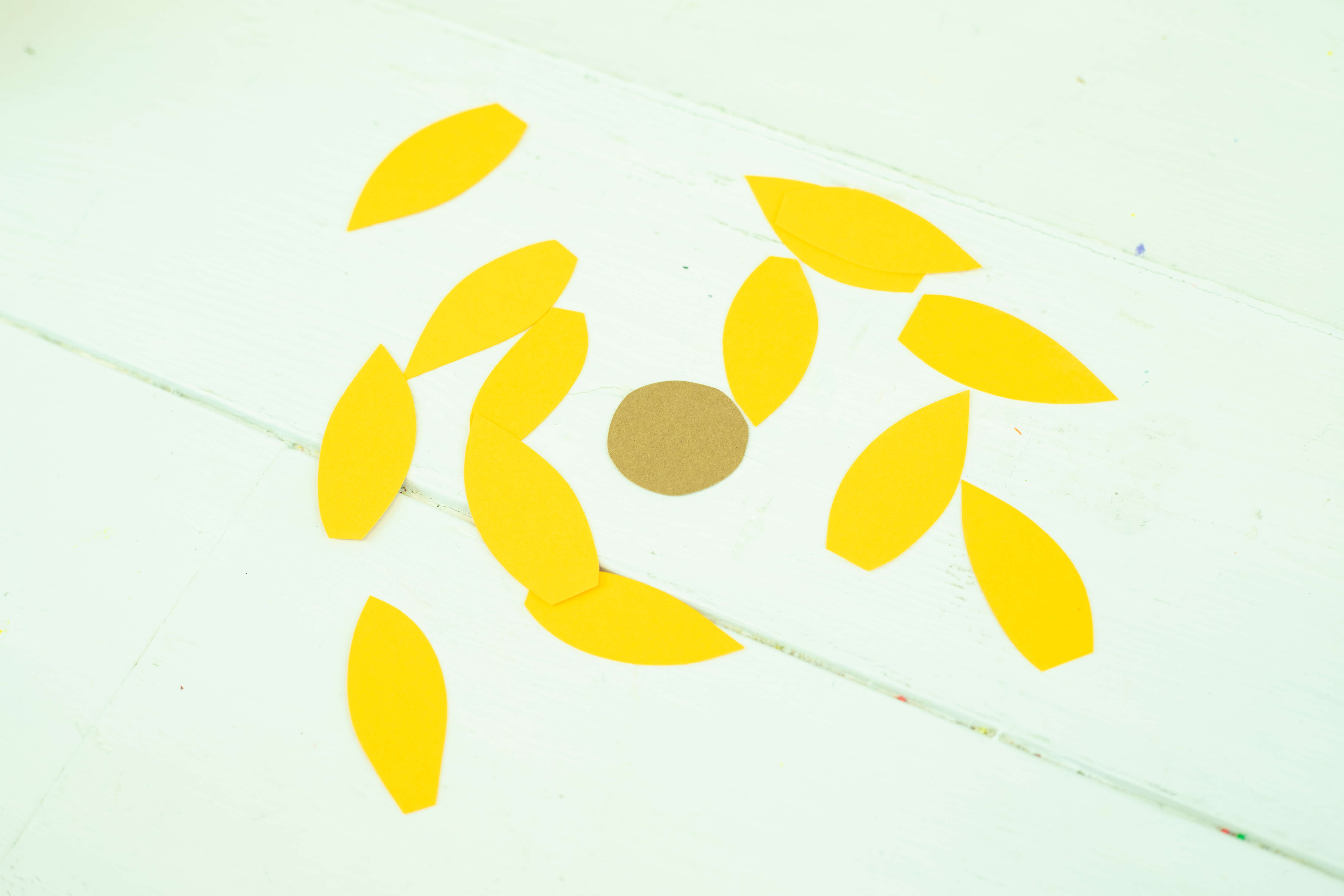 Cornucopia-Centerpiece-Step-6