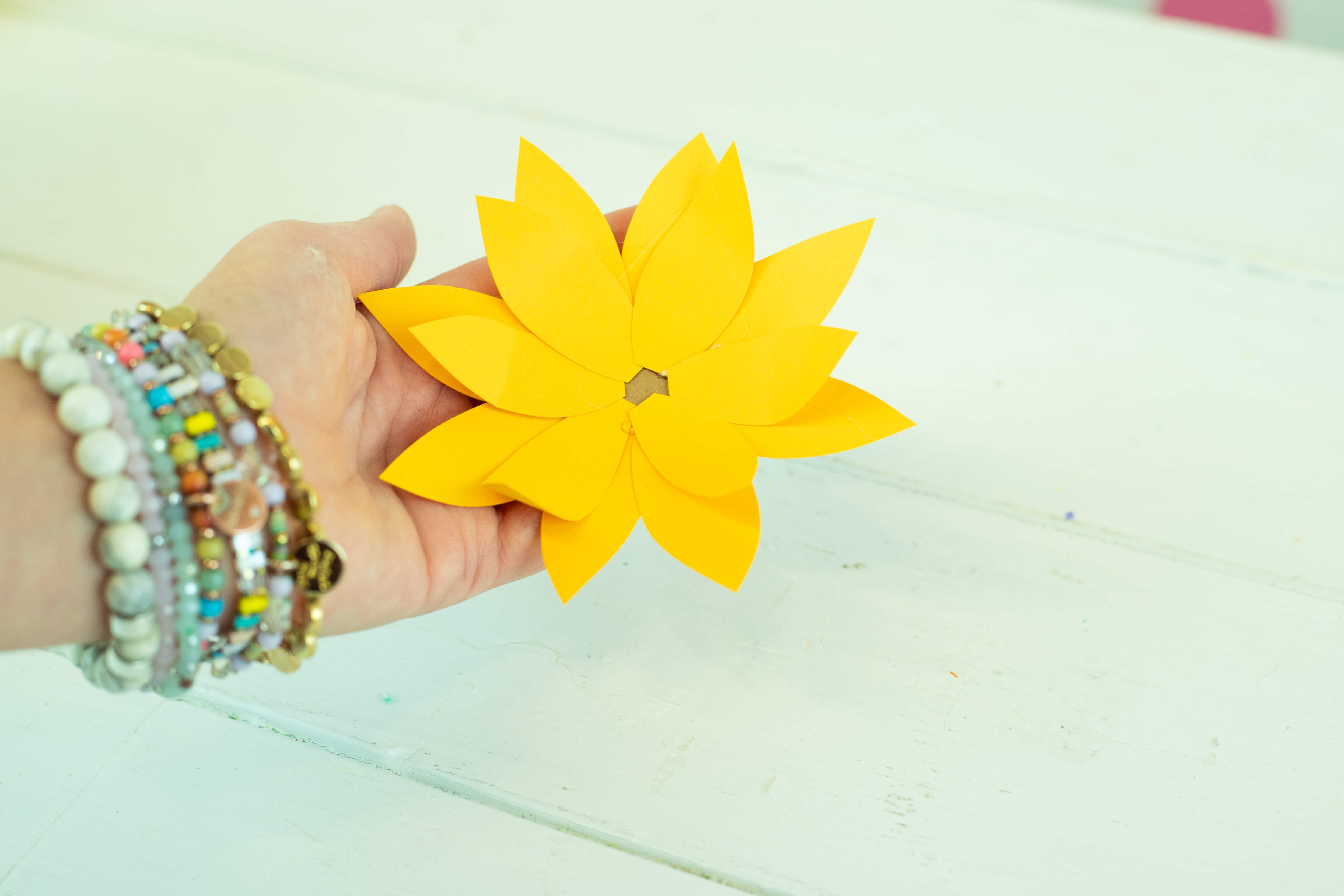 Cornucopia-Centerpiece-Step-7