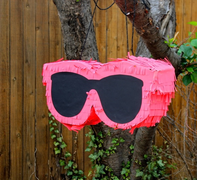 DIY Paper PiƱata