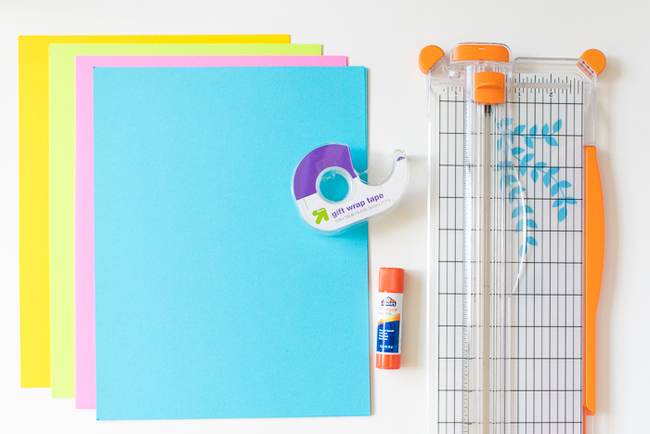 DIY Woven Paper Placemats for Summer | Colorize Your Life | ASTROBRIGHTS