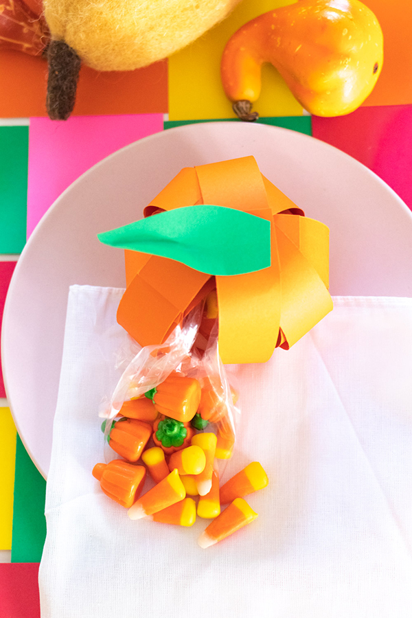 Paper Pumpkin Treat Placeholder