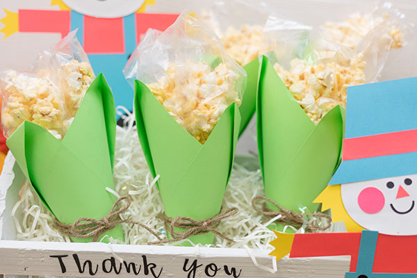 Paper Corn Husk Party Favor
