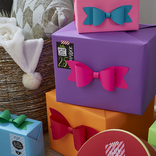 Merry and Bright Holiday Bows