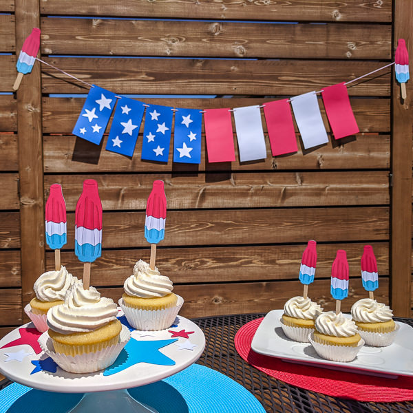 Rocket Pop Patriotic Decor